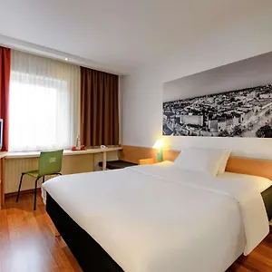 Otel Ibis Medical Park